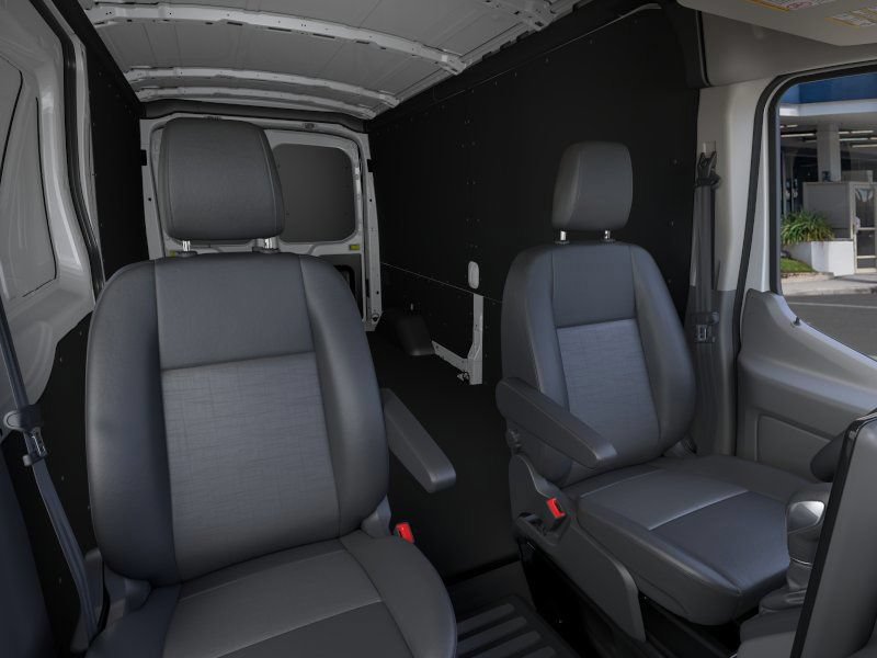 New 2026 Ford Transit 250 148 Medium Roof w/ Load Area Protection Package RWD image 11