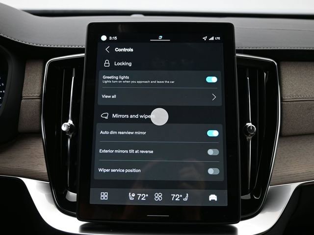 New 2026 Volvo XC90 B6 Core w/ Protection Package Premier image 18