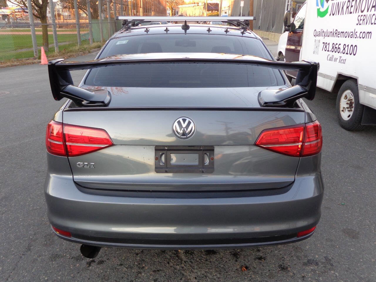 Used 2015 Volkswagen Jetta GLI SEL FWD image 2