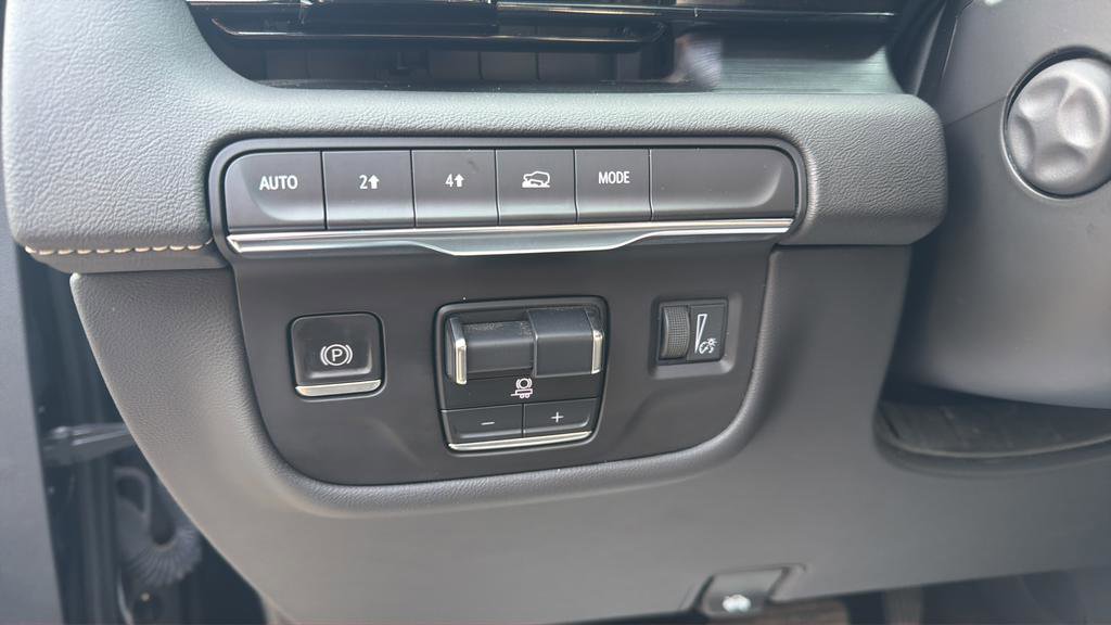 Used 2023 Cadillac Escalade Sport image 21