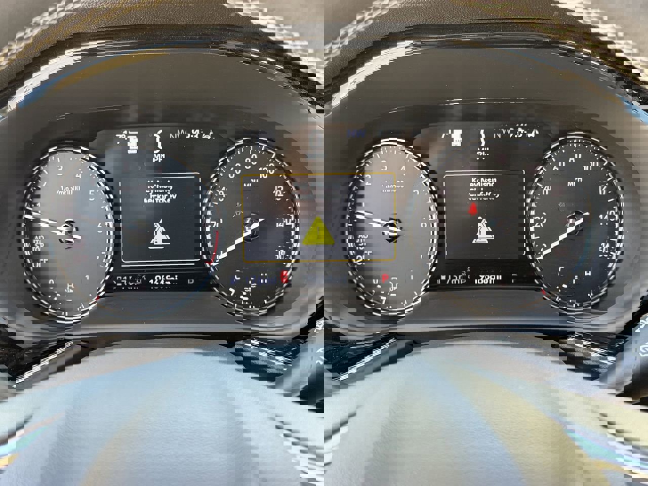 Used 2023 Buick Envision Avenir FWD image 24