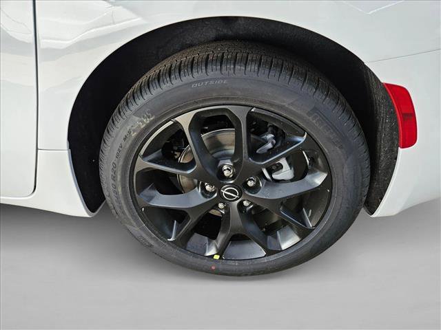 New 2026 Chrysler Pacifica Select w/ S Appearance Package image 9