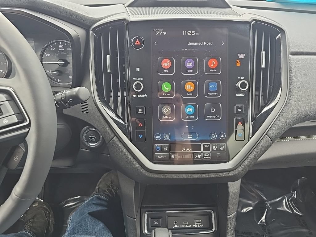 Certified 2025 Subaru Ascent Bronze Edition AWD/4WD image 14