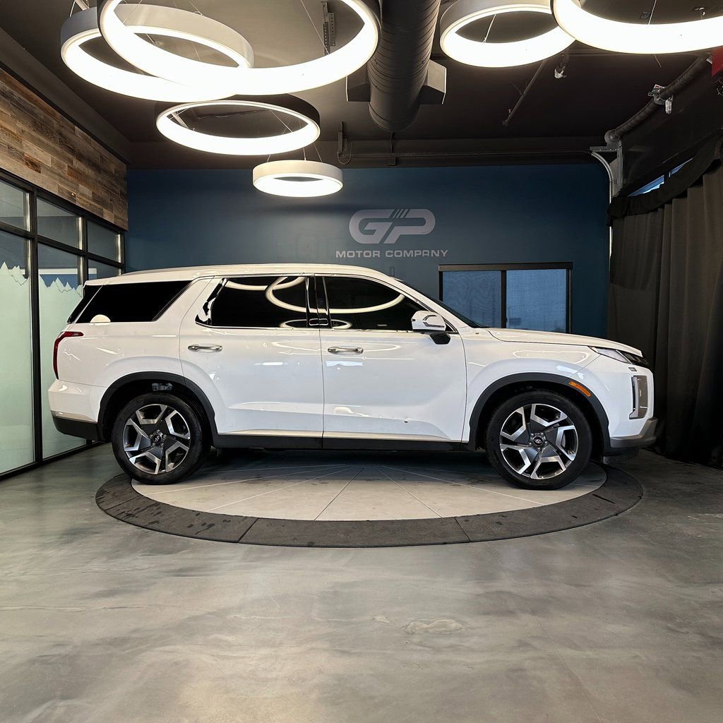 Used 2023 Hyundai Palisade SEL image 2