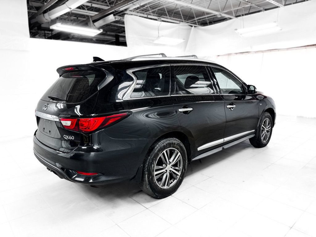 Used 2017 INFINITI QX60 AWD Luxe image 5