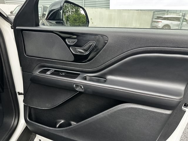 Certified 2023 Lincoln Aviator AWD w/ Premium Package image 35