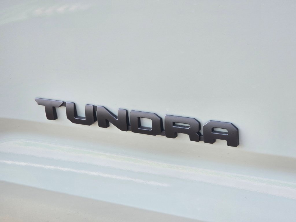 Used 2025 Toyota Tundra SR5 w/ TRD Off-Road Package AWD/4WD image 32