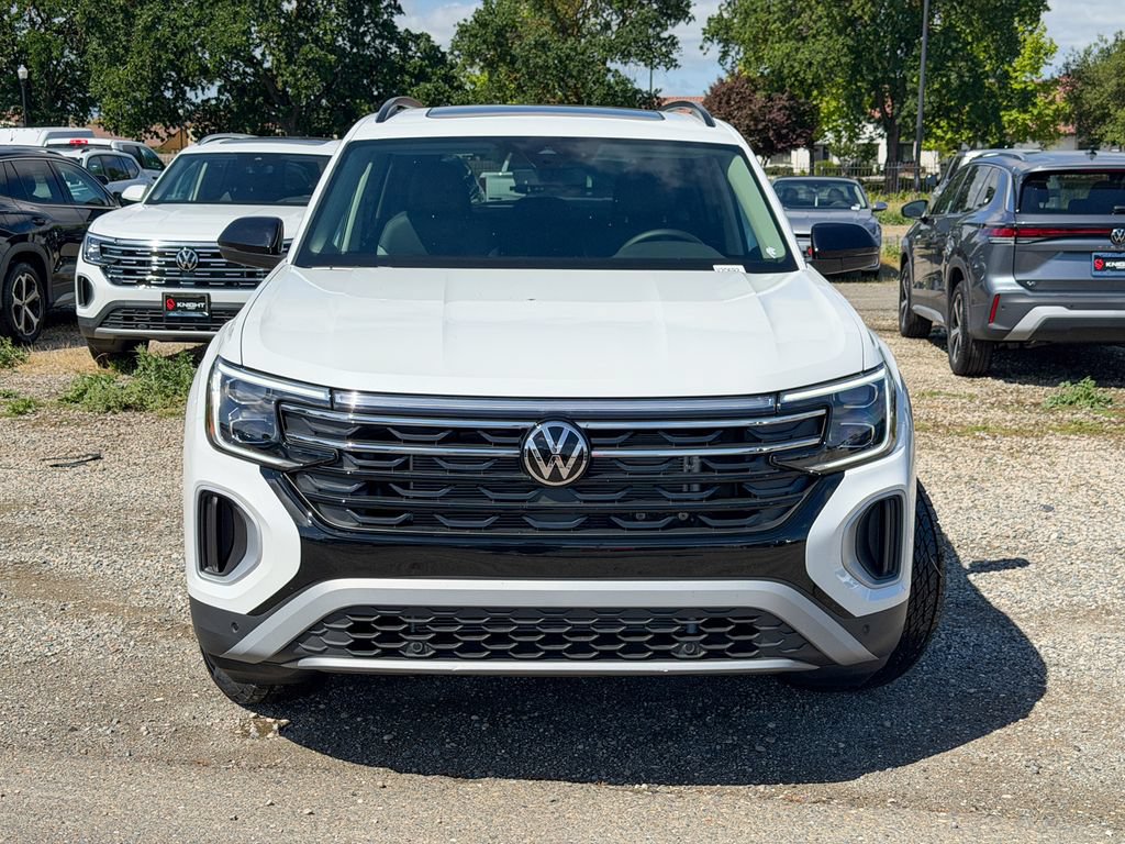 New 2026 Volkswagen Atlas Peak Edition AWD/4WD image 4