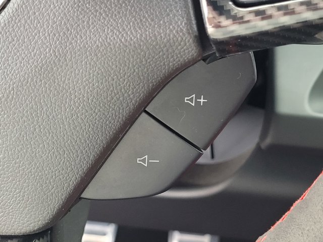 Used 2023 Chevrolet Camaro ZL1 RWD image 32
