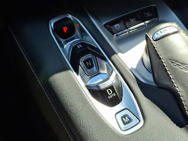 Used 2020 Chevrolet Corvette Stingray w/ 2LT Preferred Equipment Group image 18