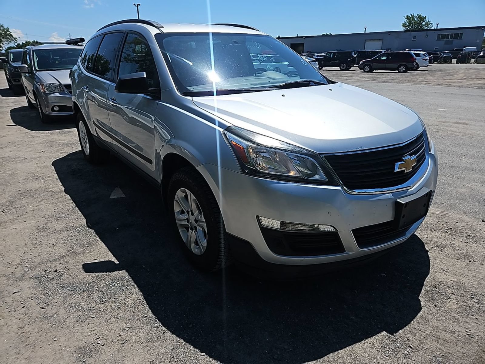 Used 2017 Chevrolet Traverse LS FWD image 4