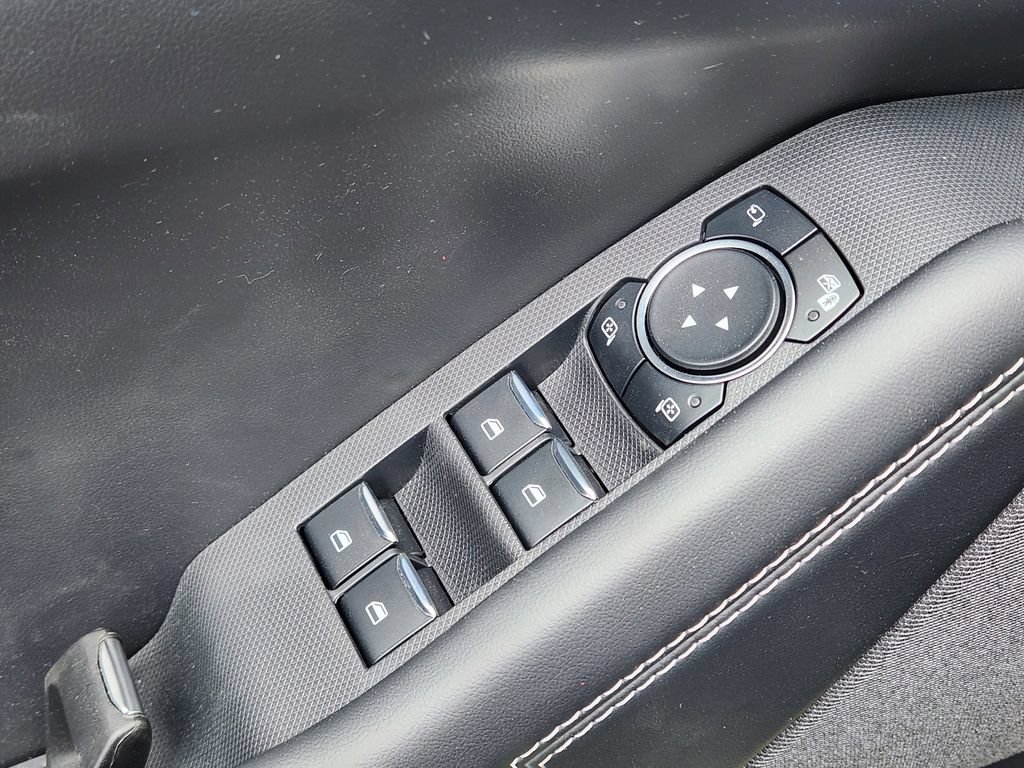 Used 2025 Ford Mustang Mach-E Premium AWD/4WD image 9
