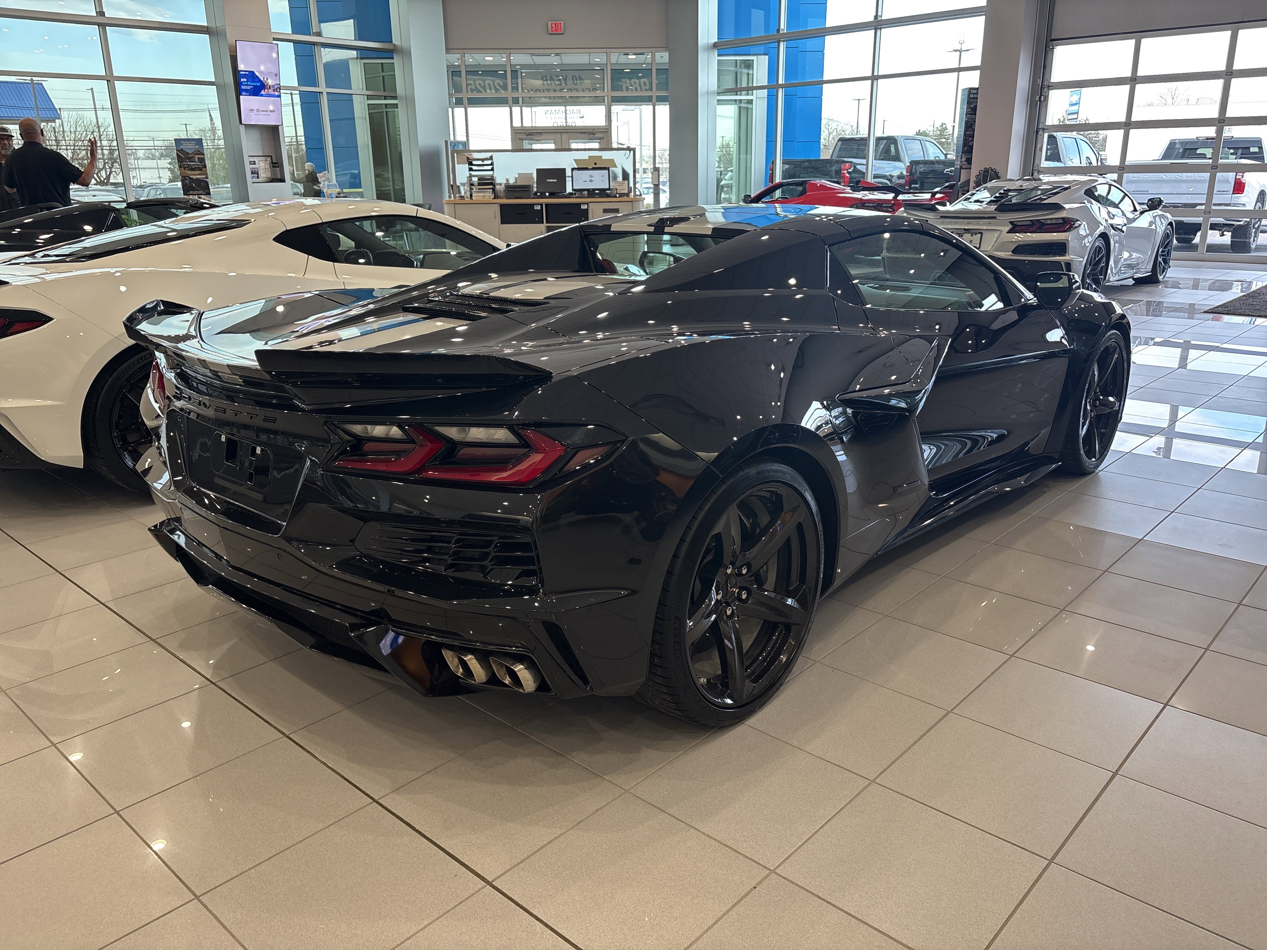 Used 2024 Chevrolet Corvette E-Ray w/ ZER Performance Package AWD/4WD image 7