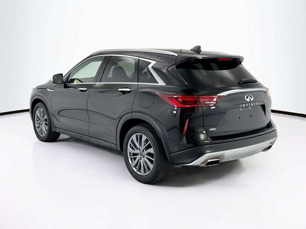 Used 2025 INFINITI QX50 Luxe AWD/4WD image 7