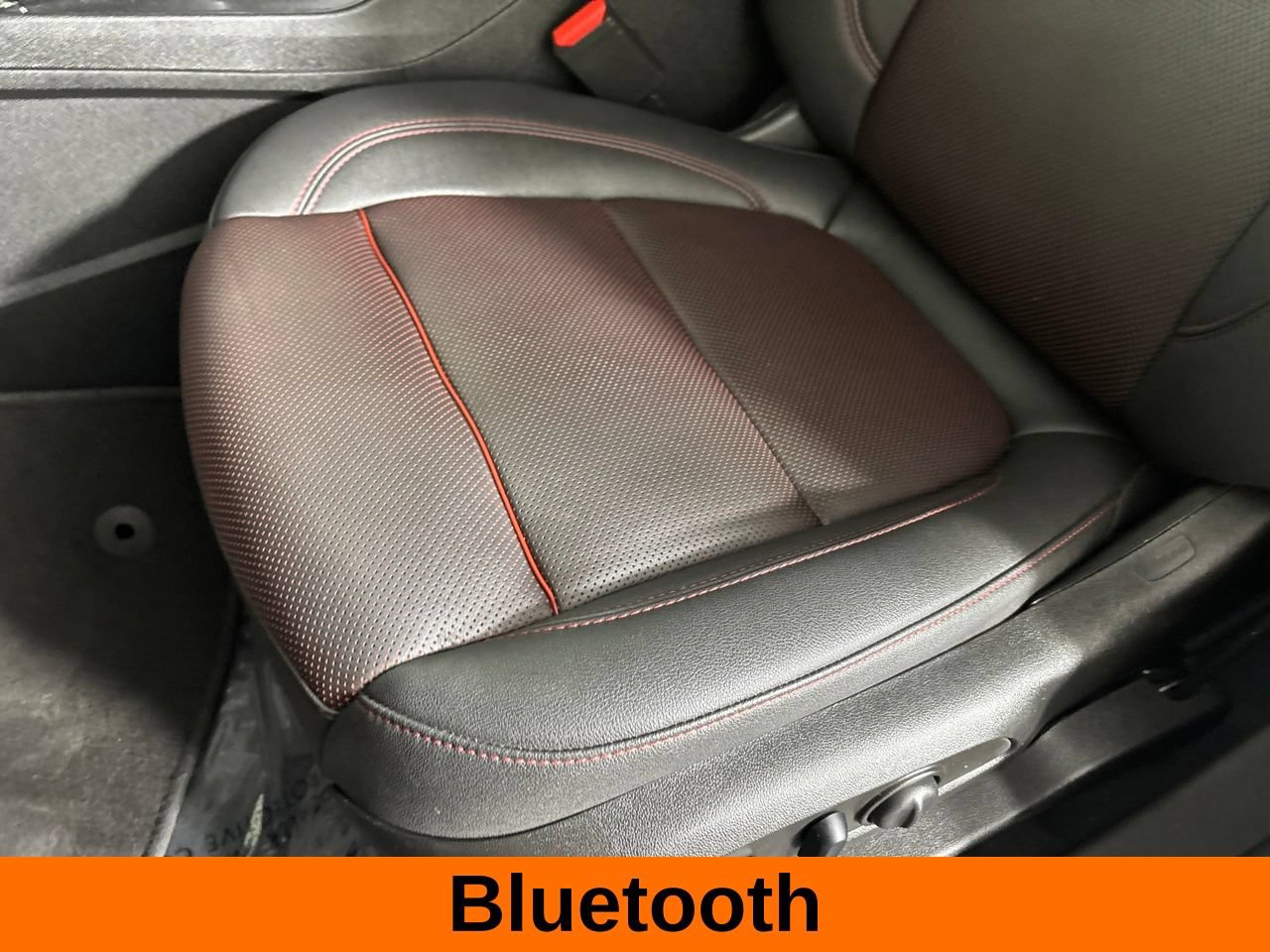 Used 2025 Chevrolet Blazer RS FWD image 12
