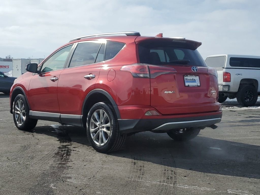 Used 2016 Toyota RAV4 Limited image 5