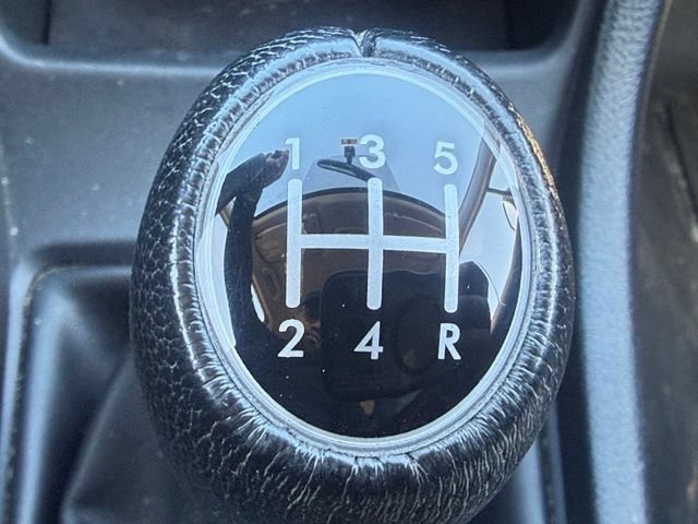 Used 2014 Subaru Crosstrek 2.0i Premium AWD/4WD image 21