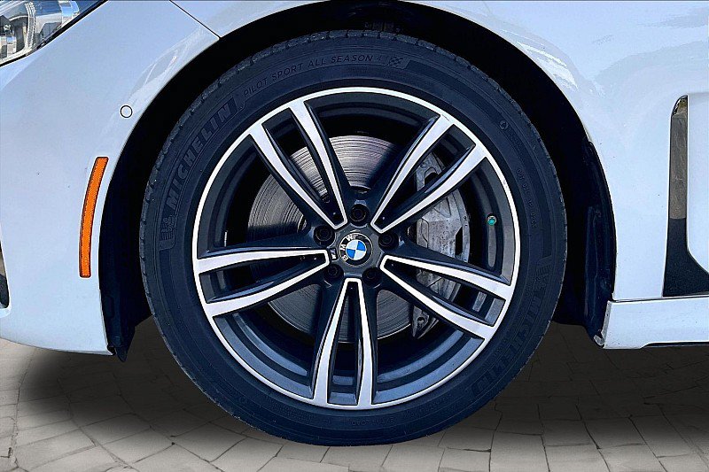 Used 2021 BMW 750i xDrive w/ Executive Package AWD/4WD image 7