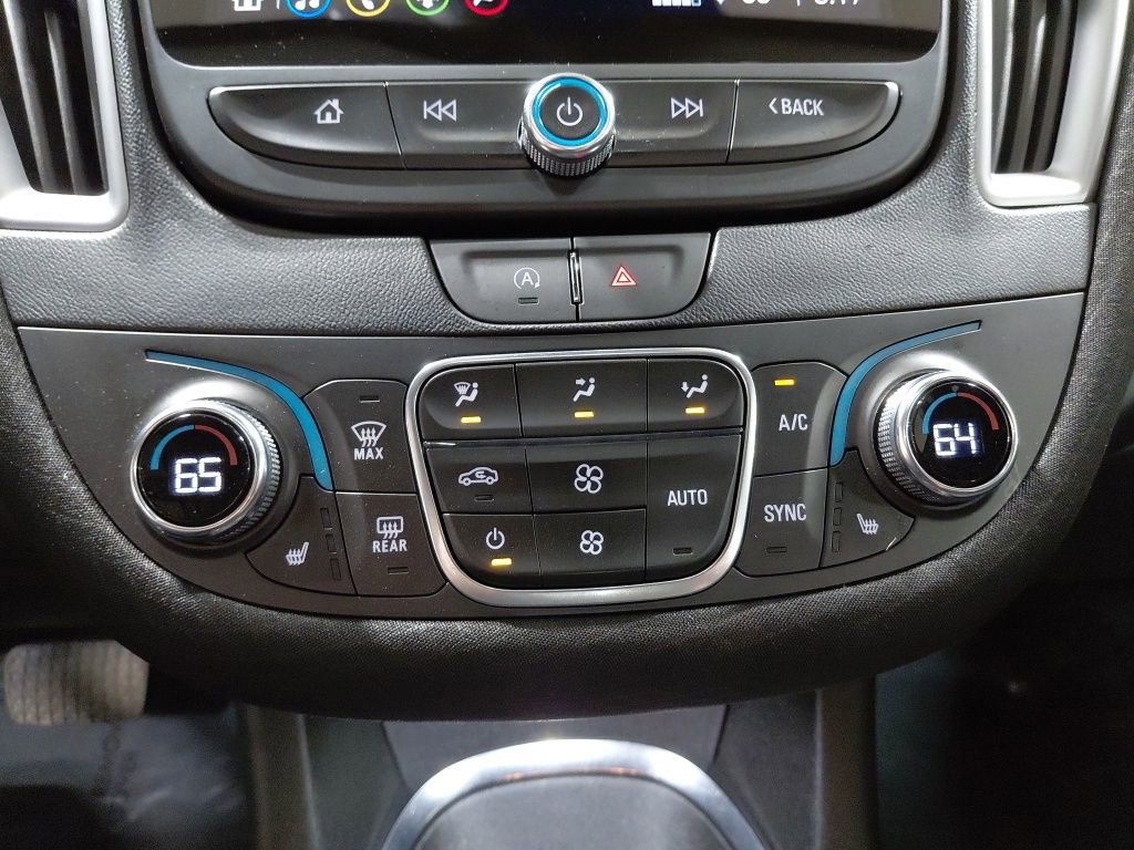 Used 2024 Chevrolet Malibu LT FWD image 24