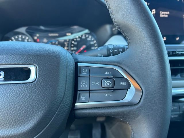 Used 2023 Jeep Compass Limited image 12