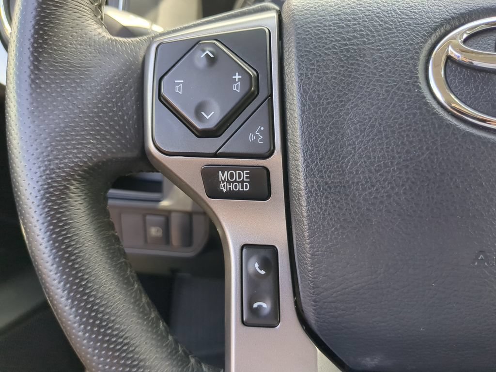 Used 2019 Toyota Tacoma SR5 RWD image 26