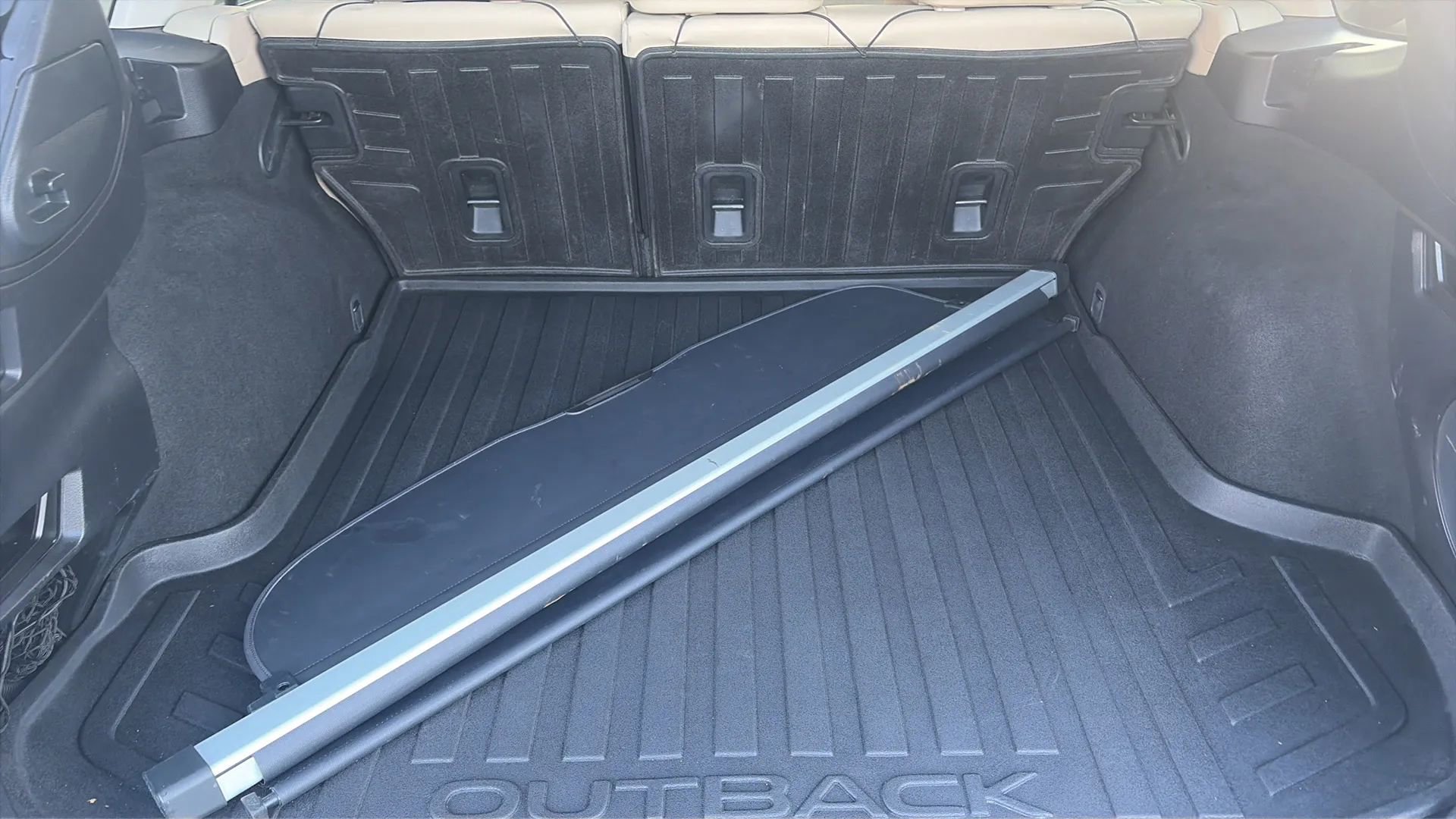 Used 2015 Subaru Outback 2.5i Limited image 46