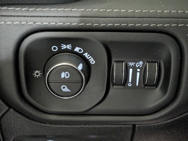 Used 2022 RAM 1500 TRX w/ TRX Level 1 Equipment Group AWD/4WD image 25