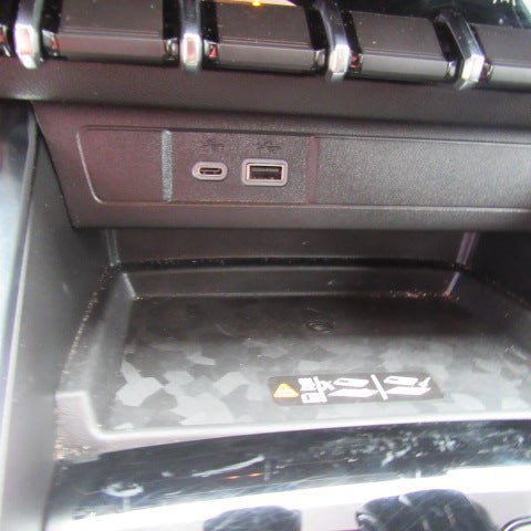 Used 2025 GMC Canyon Denali AWD/4WD image 26