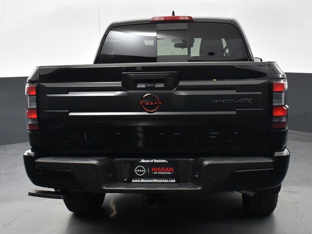 New 2026 Nissan Frontier PRO-4X w/ Tow Package image 7
