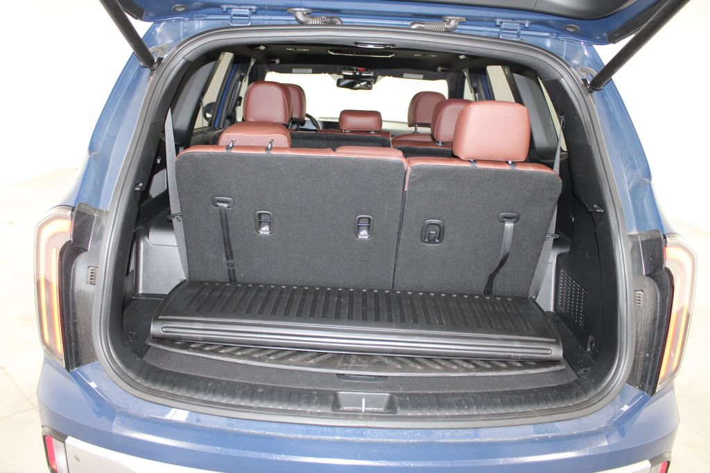 Used 2024 Kia Telluride EX FWD image 13
