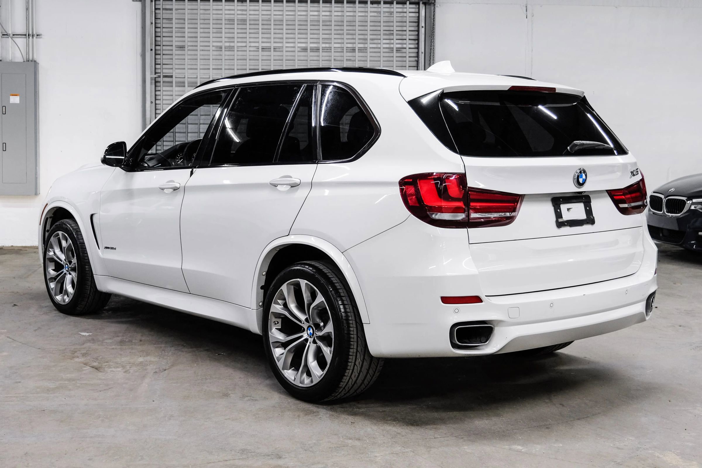 Used 2014 BMW X5 xDrive35d AWD/4WD image 11