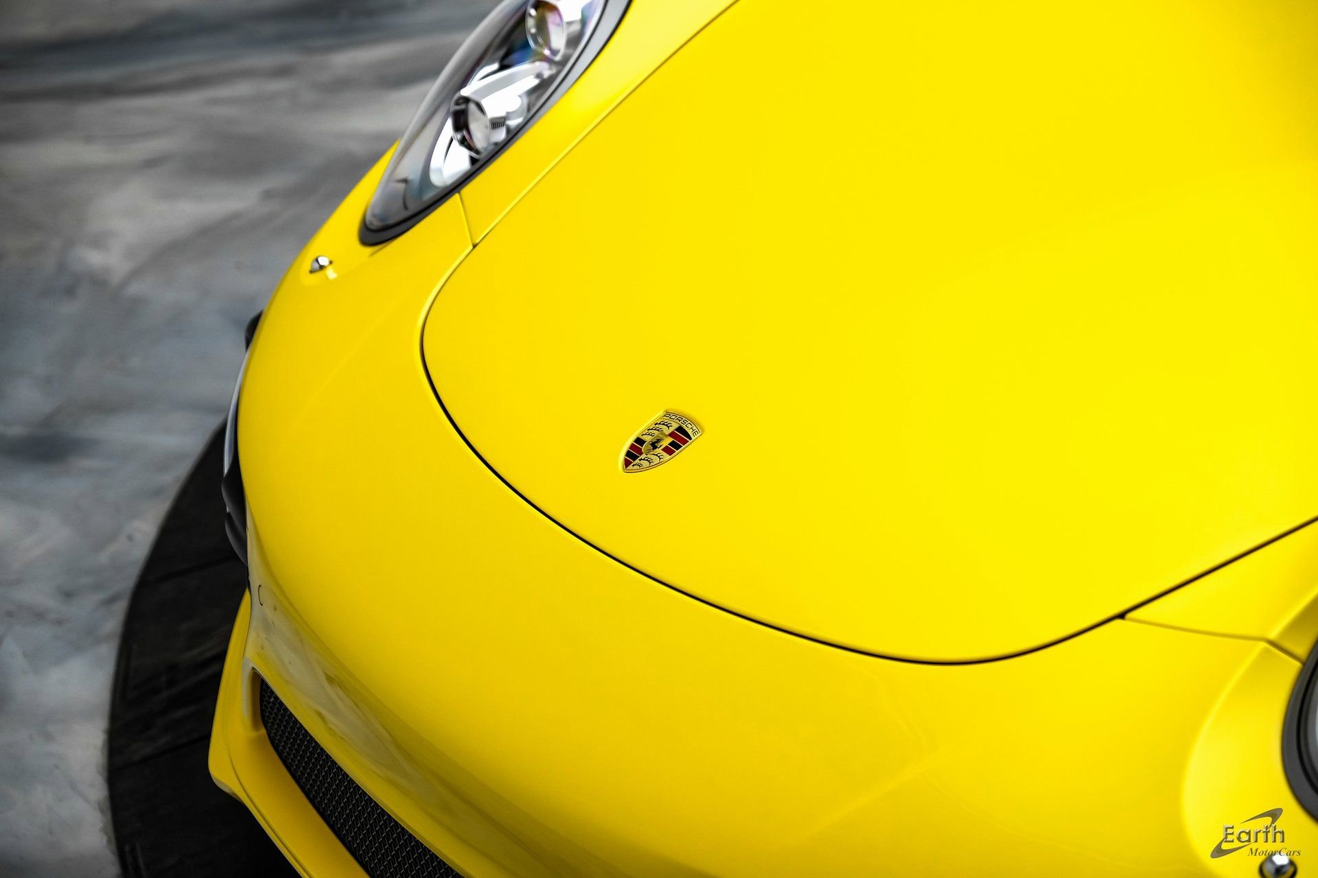 Used 2018 Porsche 911 Turbo S image 33