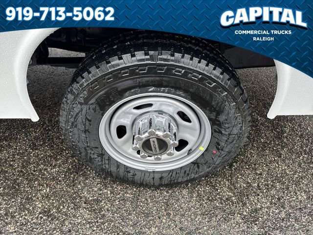 New 2026 Ford F350 XL w/ XL Chrome Package AWD/4WD image 13