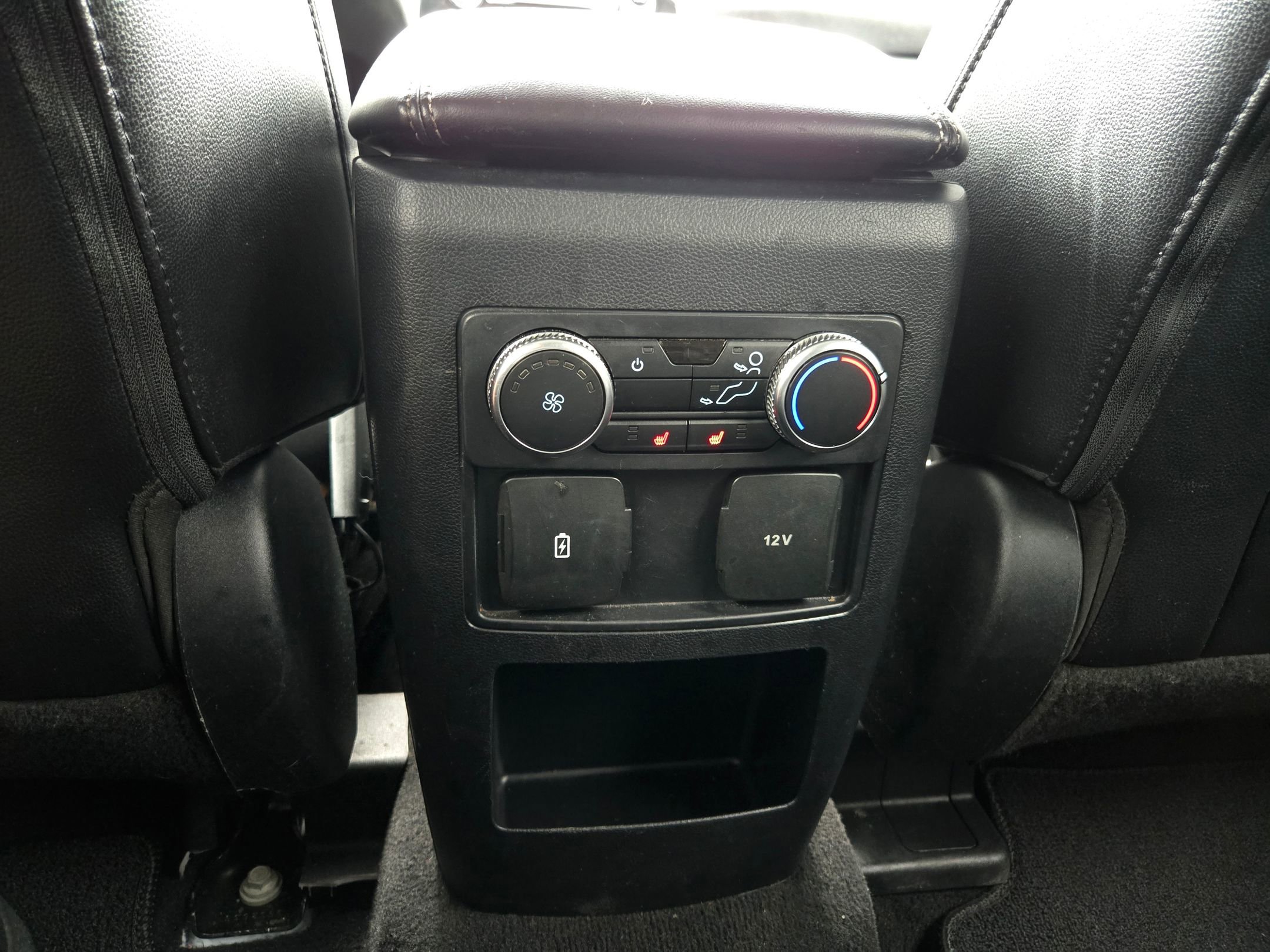 Used 2021 Ford Explorer Limited RWD image 35