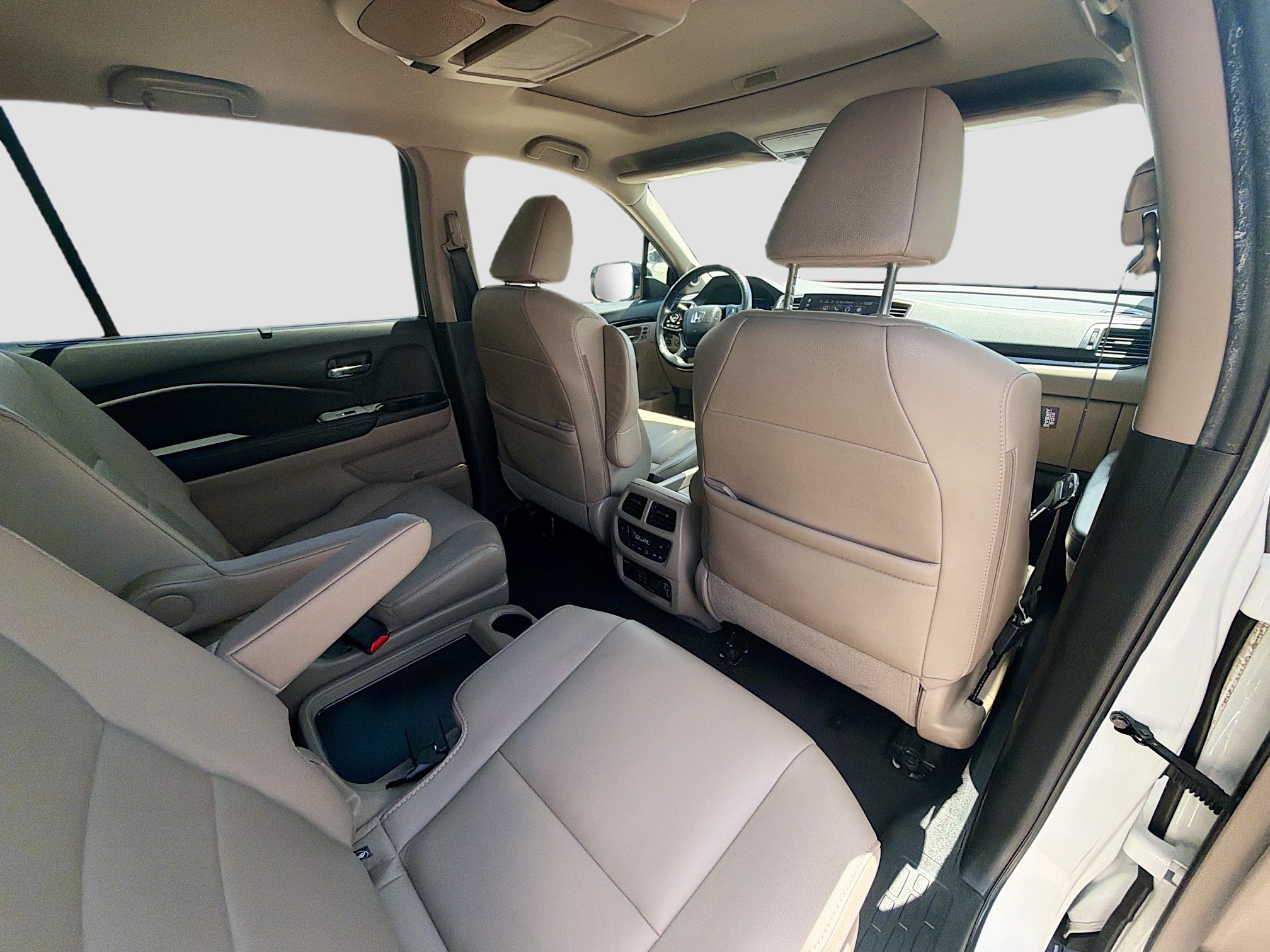 Used 2021 Honda Pilot Touring image 30
