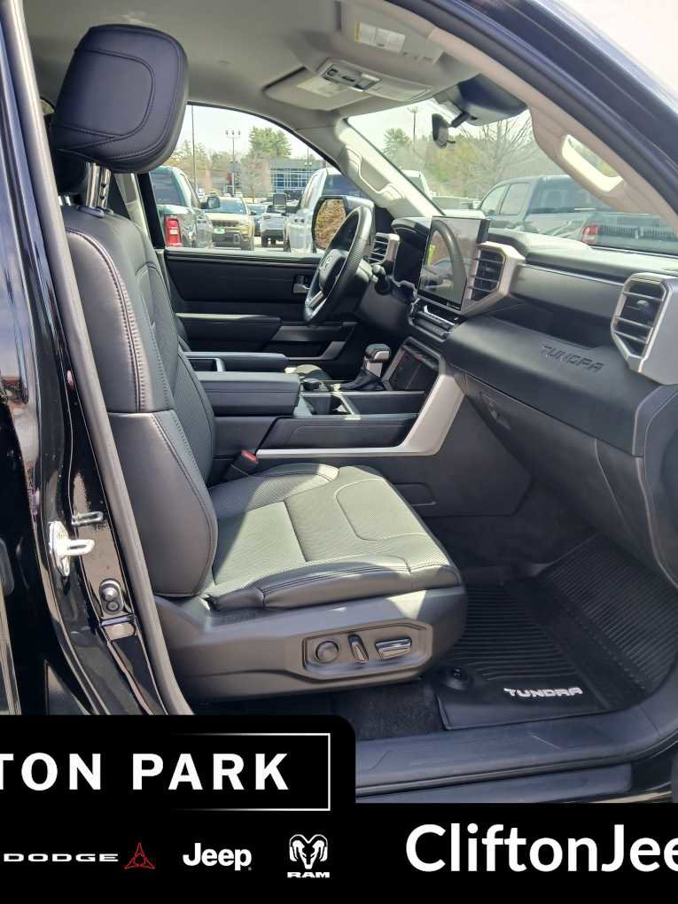 Used 2023 Toyota Tundra SR5 w/ SR5 Premium Package AWD/4WD image 17