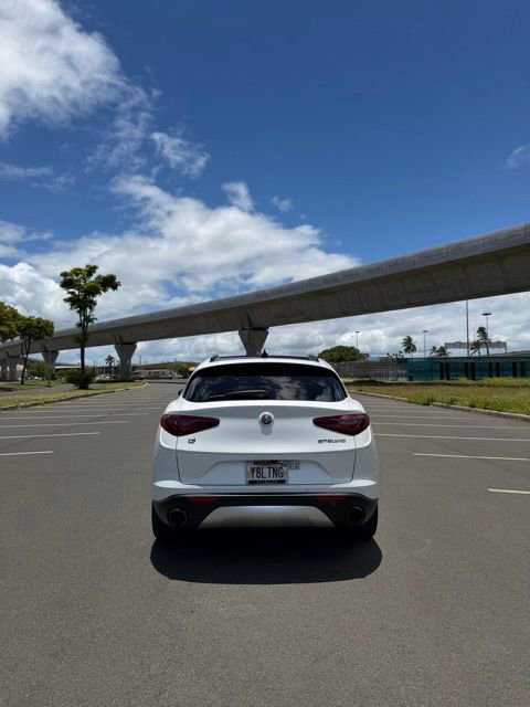 Used 2018 Alfa Romeo Stelvio Ti Sport AWD/4WD image 5