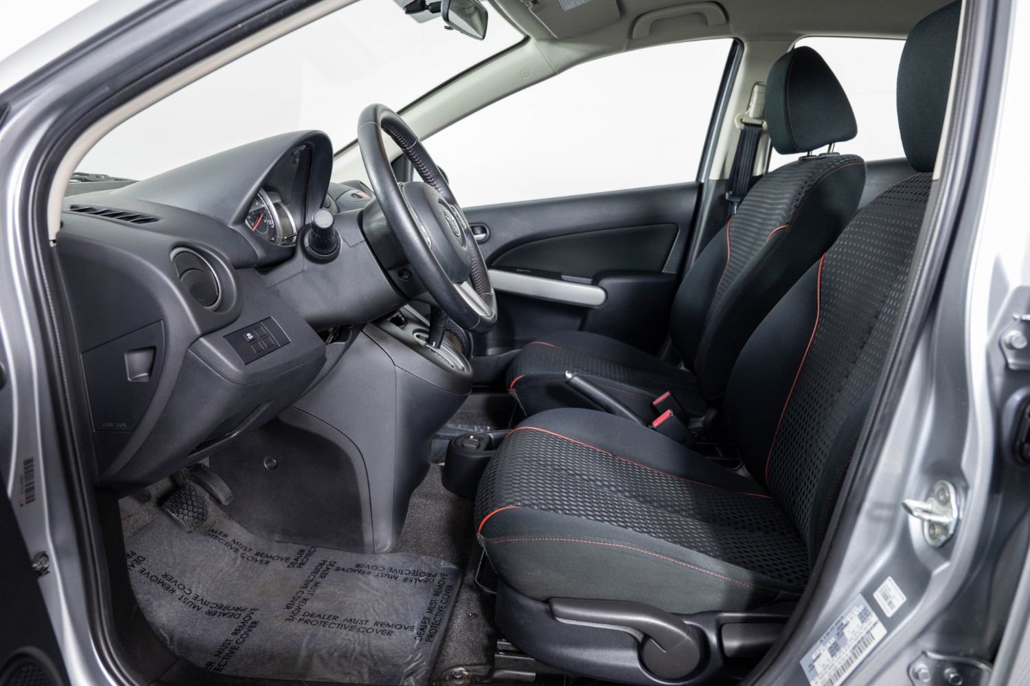 Used 2014 MAZDA MAZDA2 Touring image 15