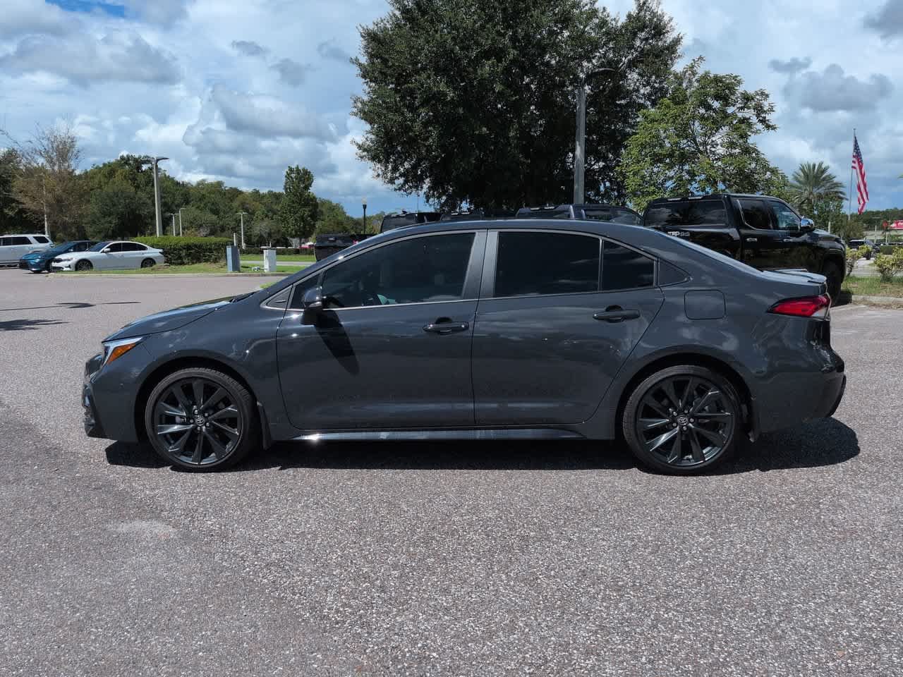 Certified 2026 Toyota Corolla SE FWD image 3