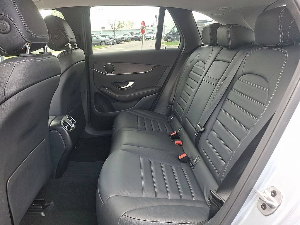 Used 2022 Mercedes-Benz GLC 300 4MATIC image 14