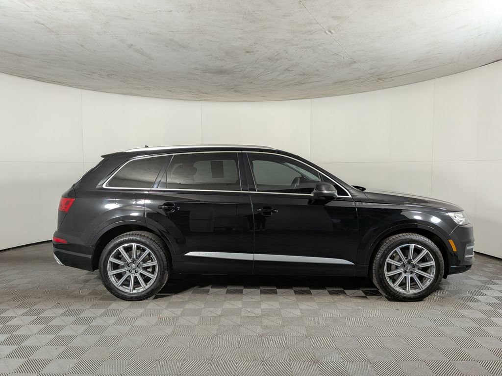 Used 2018 Audi Q7 3.0T Premium Plus w/ Premium Plus Package image 6
