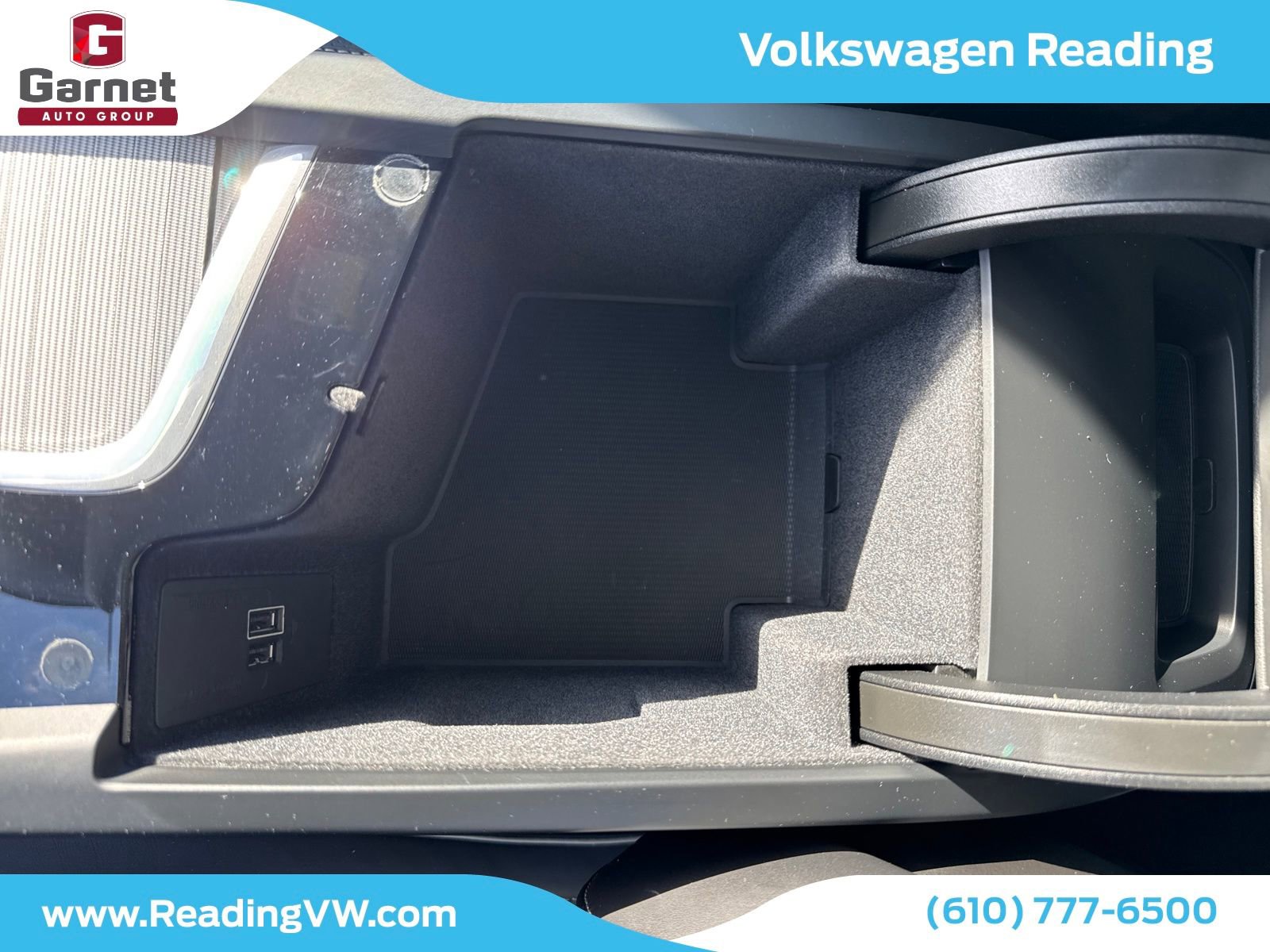 Used 2018 Volvo XC60 T5 R-Design w/ Convenience Package image 27