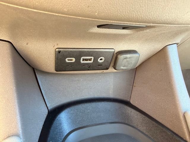 Used 2022 Chevrolet Malibu LS FWD image 21