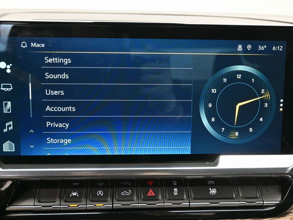 Used 2024 Chevrolet Silverado 1500 LT image 27