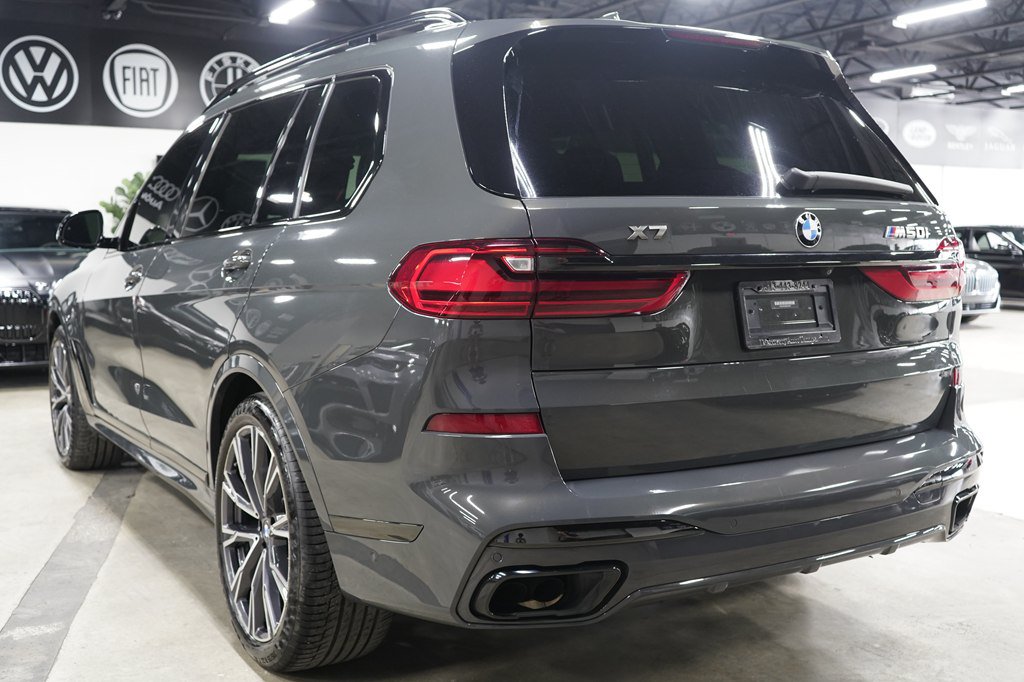 Used 2021 BMW X7 M50i AWD/4WD image 3