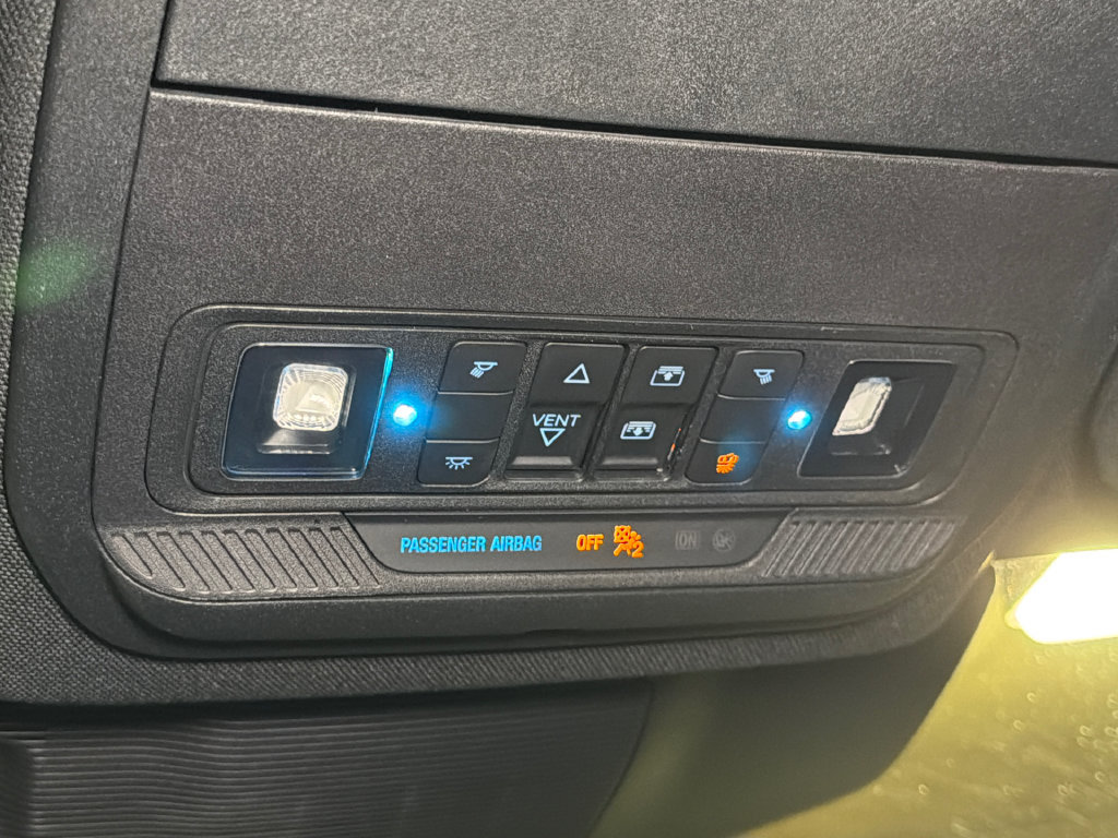 Used 2020 Ford Explorer Limited AWD/4WD image 37