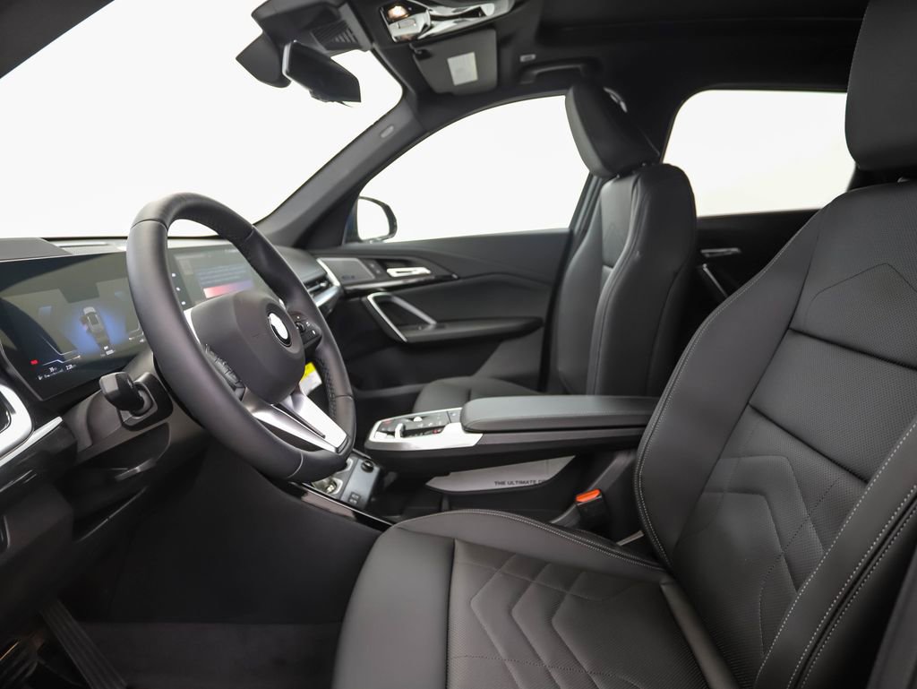 Used 2026 BMW X1 xDrive28i w/ Technology Package image 11