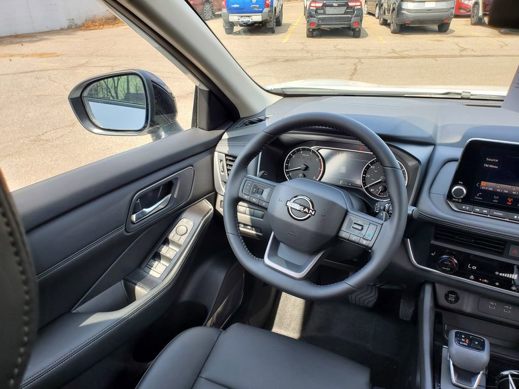New 2026 Nissan Rogue SV AWD/4WD image 13
