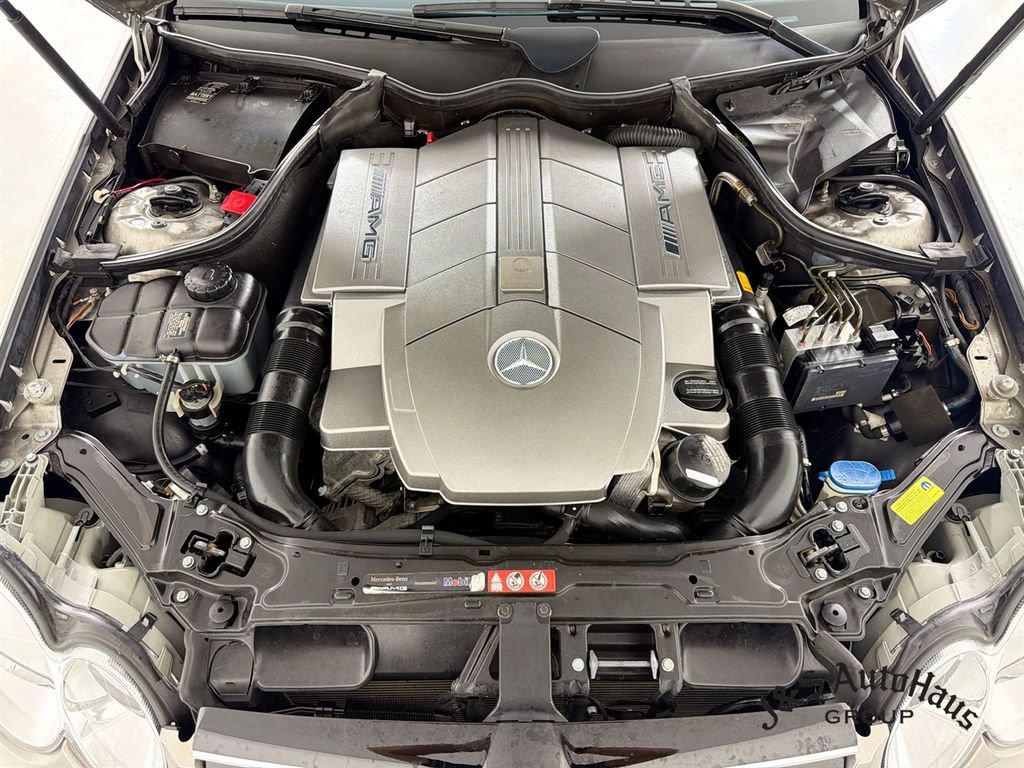 Used 2005 Mercedes-Benz CLK 55 AMG Cabriolet image 35