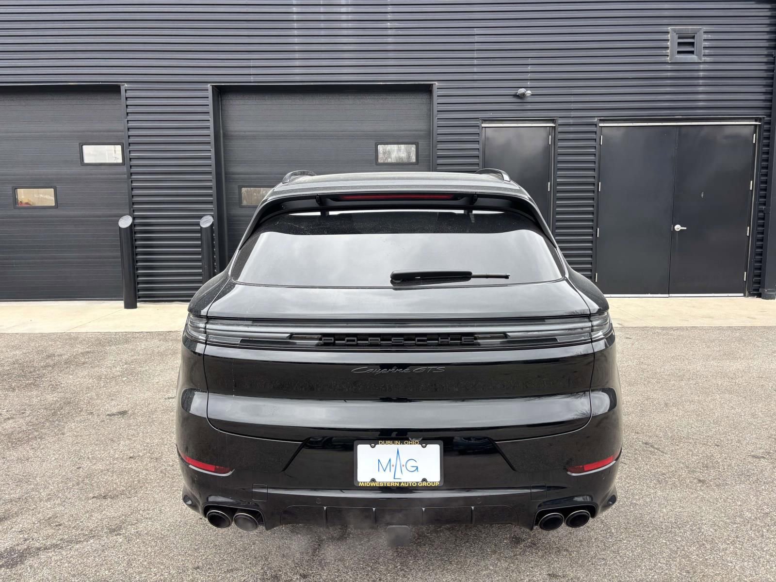 New 2026 Porsche Cayenne GTS image 9